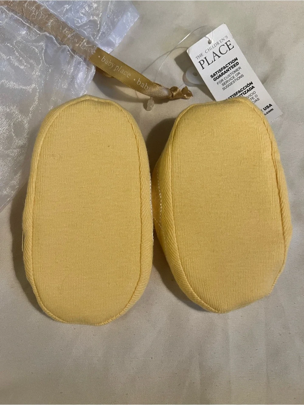 New Children’s Place Infant Baby Booties Yellow Giraffe Size 0-6 months